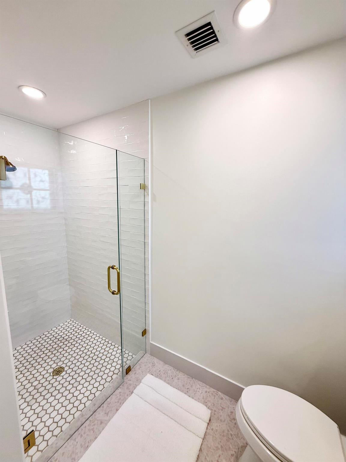 325 Eagle Dr Jupiter, FL 33477