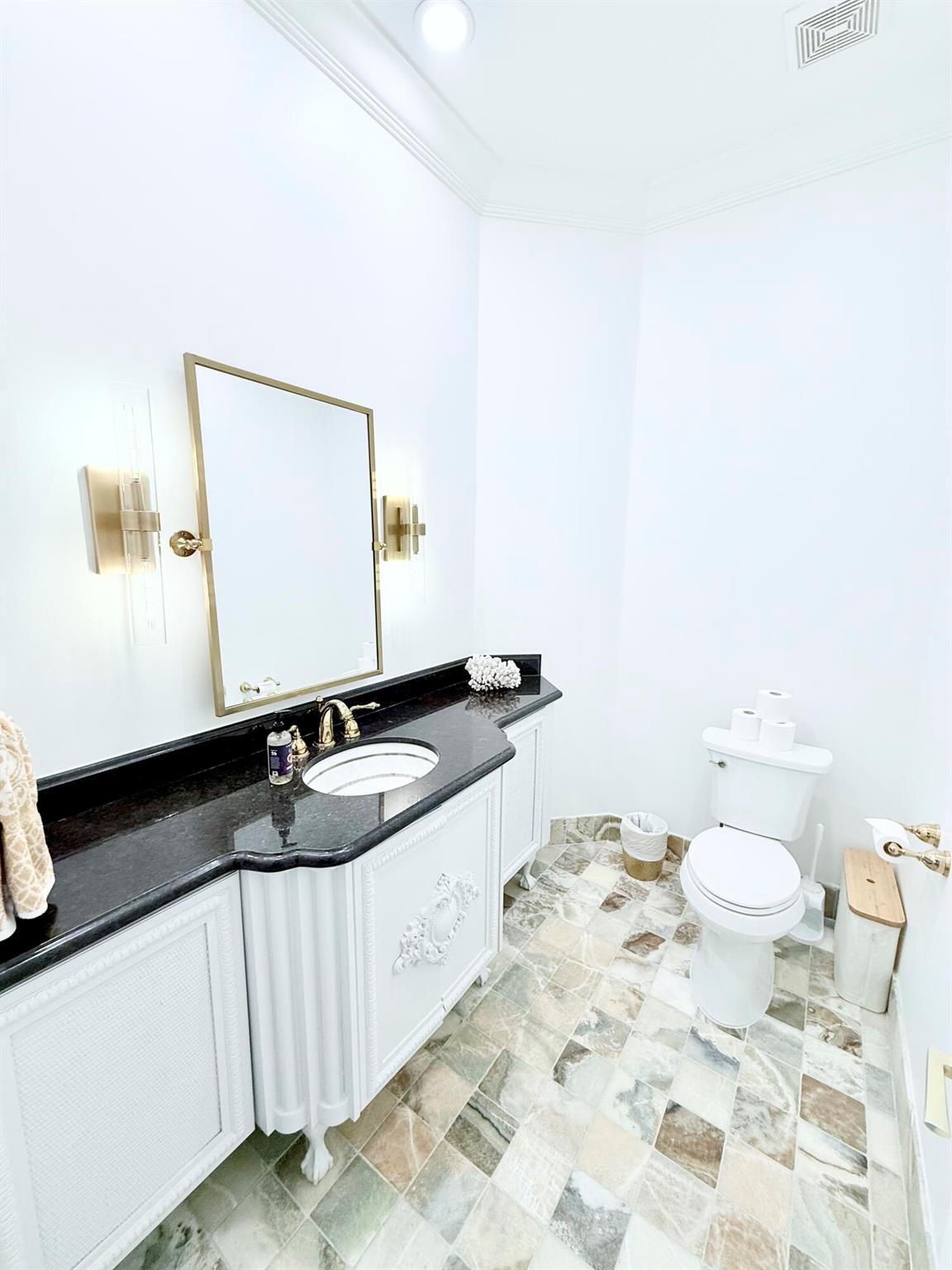 325 Eagle Dr Jupiter, FL 33477