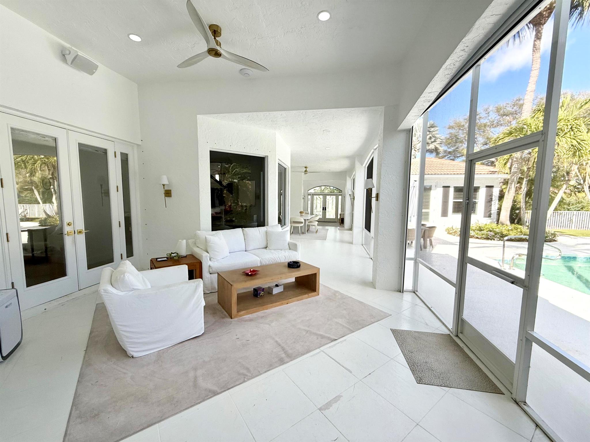 325 Eagle Dr Jupiter, FL 33477