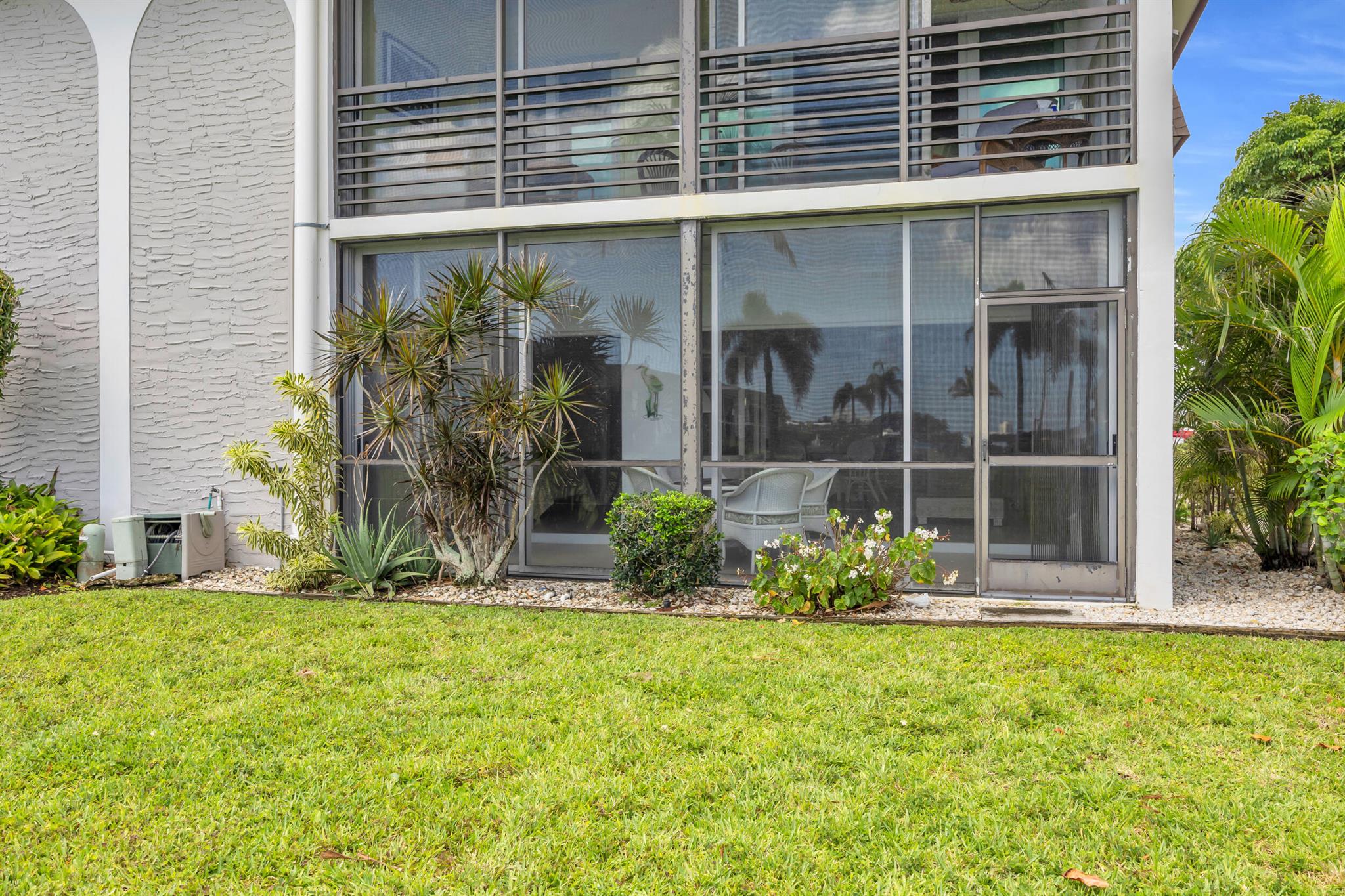 755 Saturn St #G101 Jupiter, FL 33477