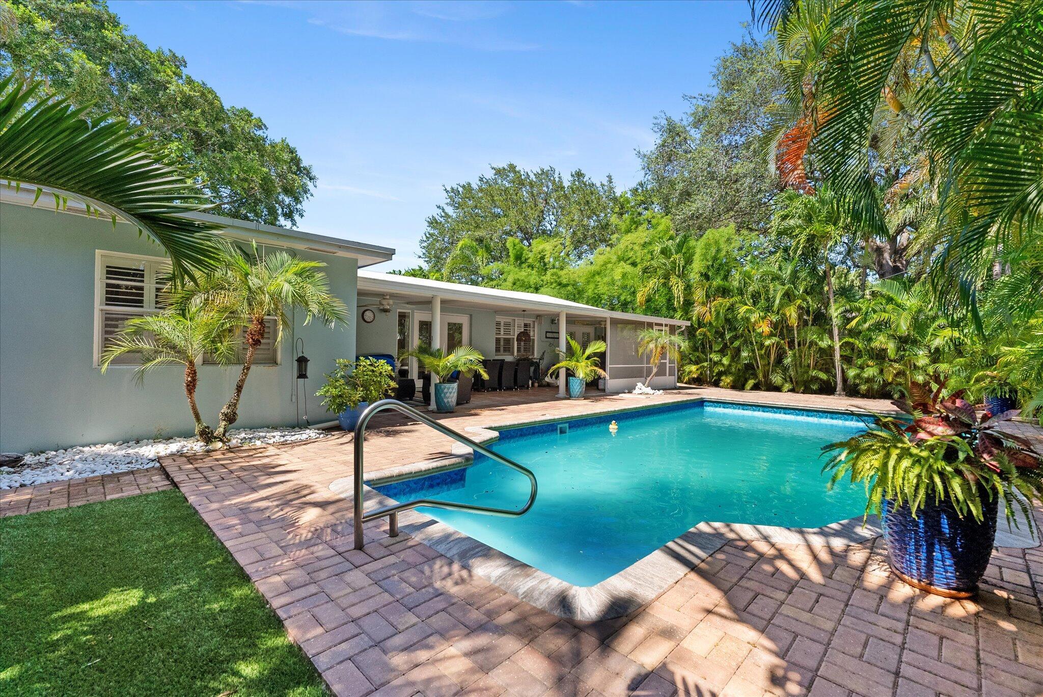 114 NE 11th St,Delray Beach, FL 33444