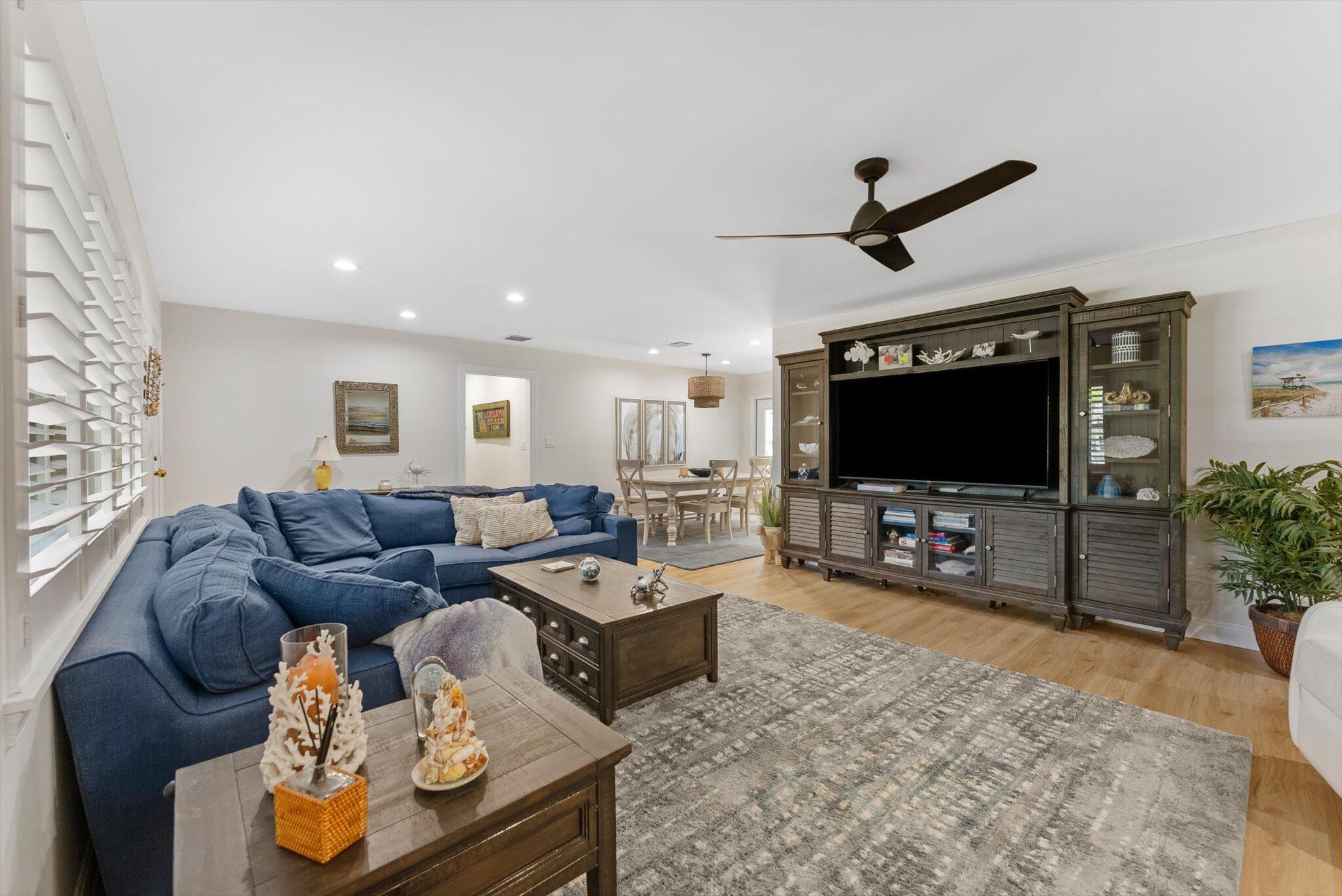 114 NE 11th St,Delray Beach, FL 33444