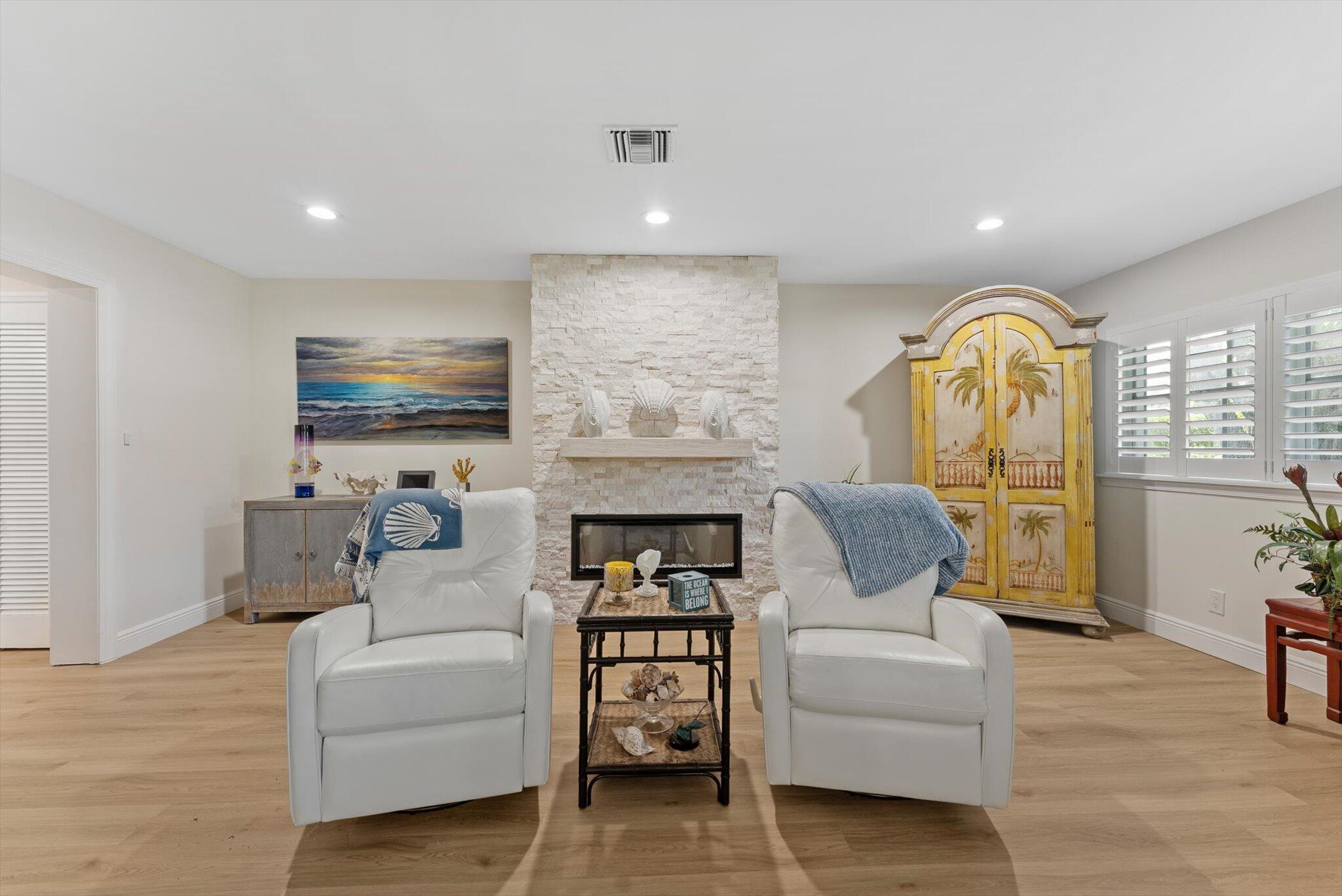 114 NE 11th St,Delray Beach, FL 33444