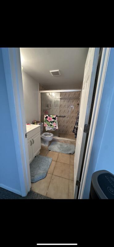 1118 Green Pine Blvd #B1 West Palm Beach, FL 33409