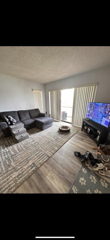 1118 Green Pine Blvd #B1 West Palm Beach, FL 33409