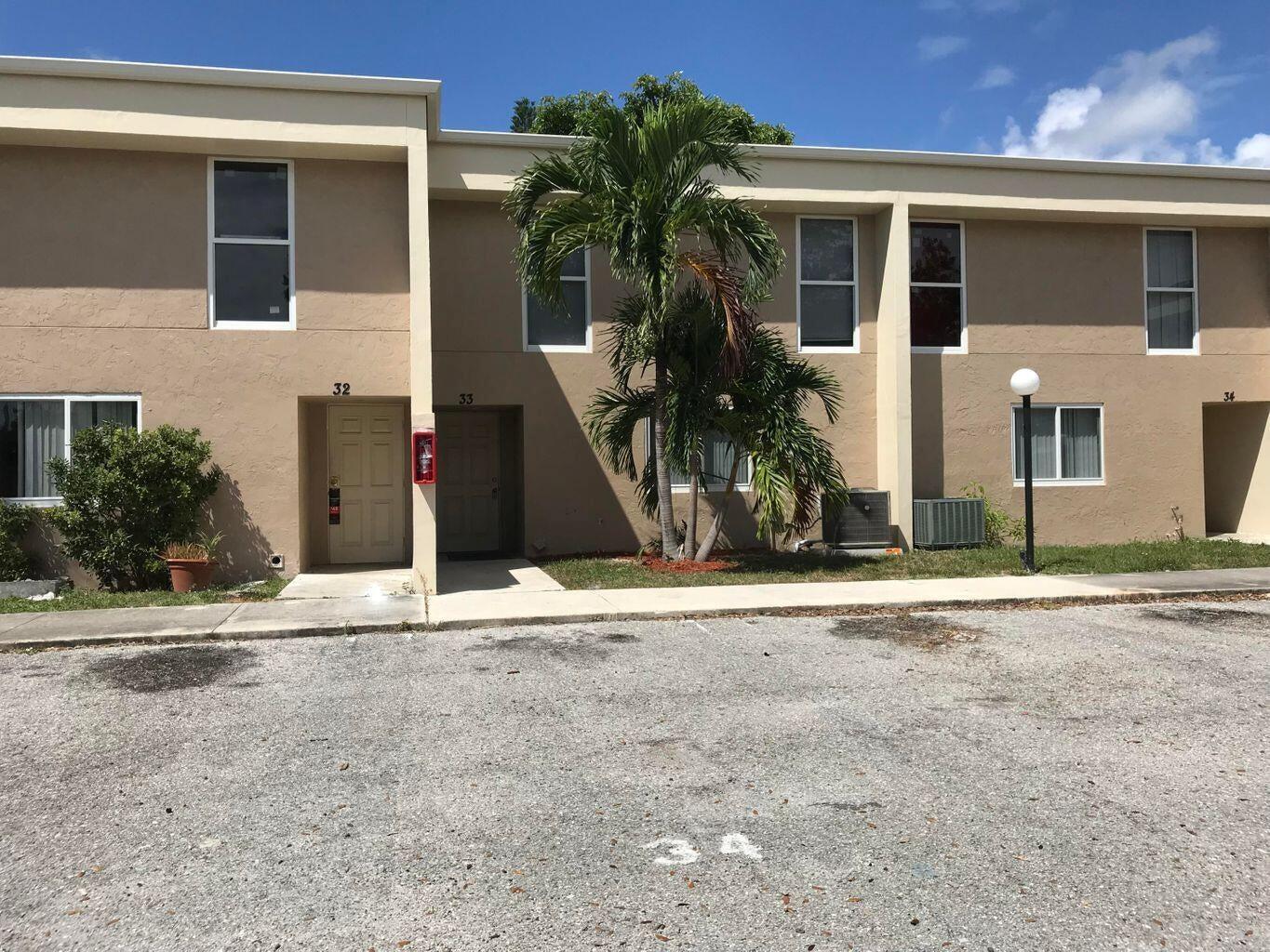 2800 Georgia Ave #82