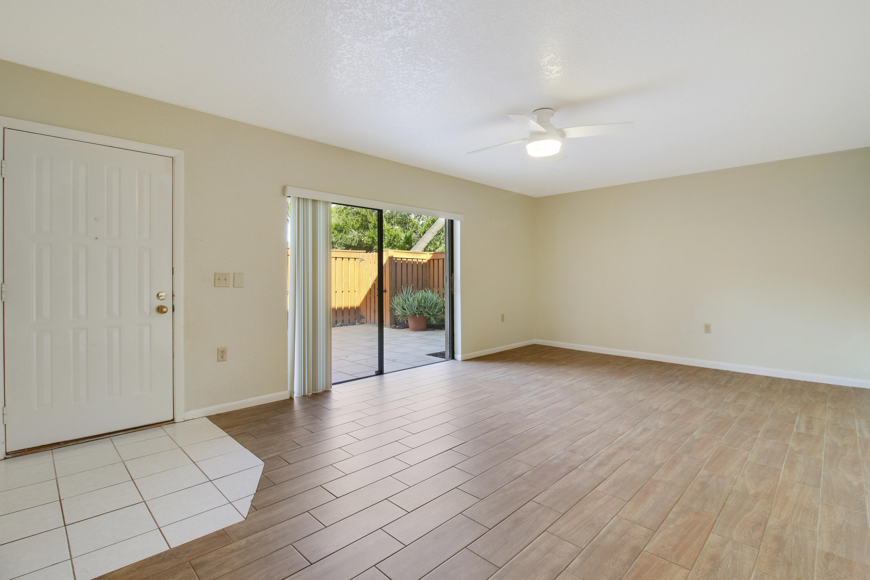 3900 County Line #21d Tequesta, FL 33469