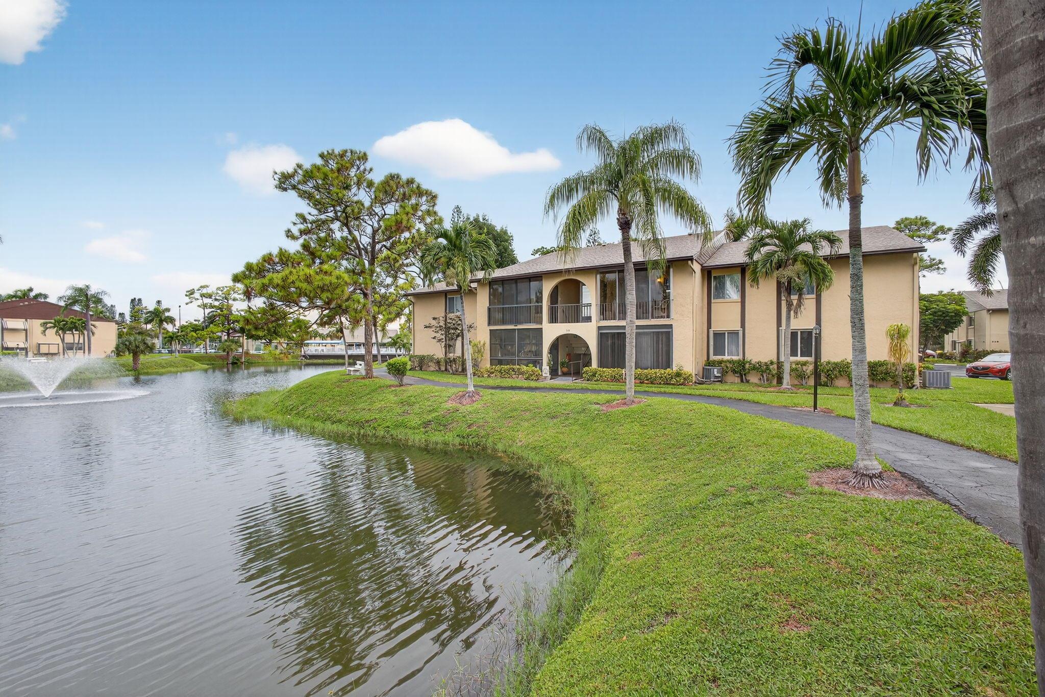 340 Pine Rdg Cir #B-2