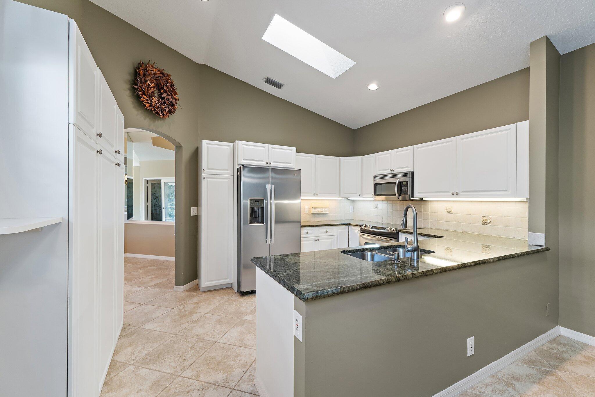 17240 Shoals Dr Jupiter, FL 33477