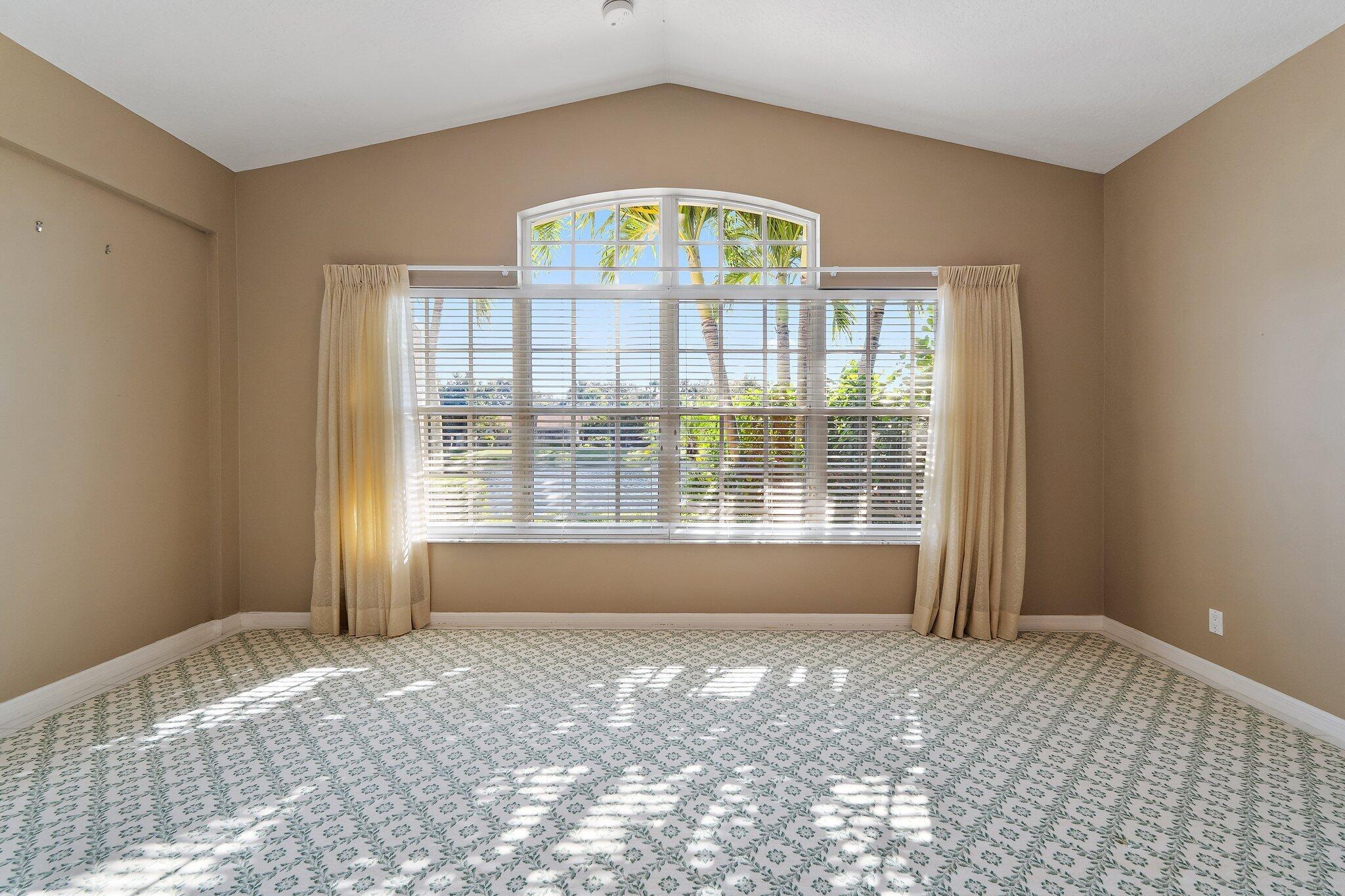 17240 Shoals Dr Jupiter, FL 33477