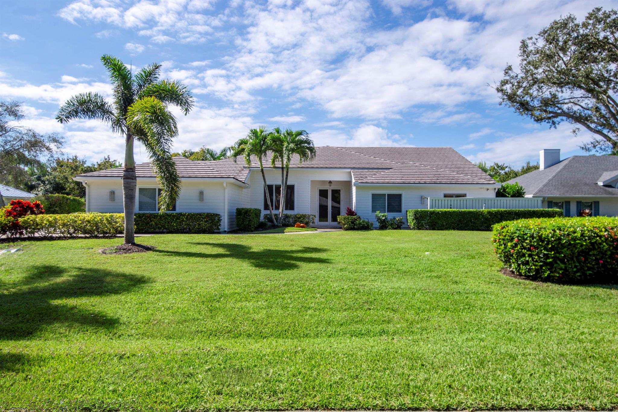 6398 Wood Lk Rd Jupiter, FL 33458