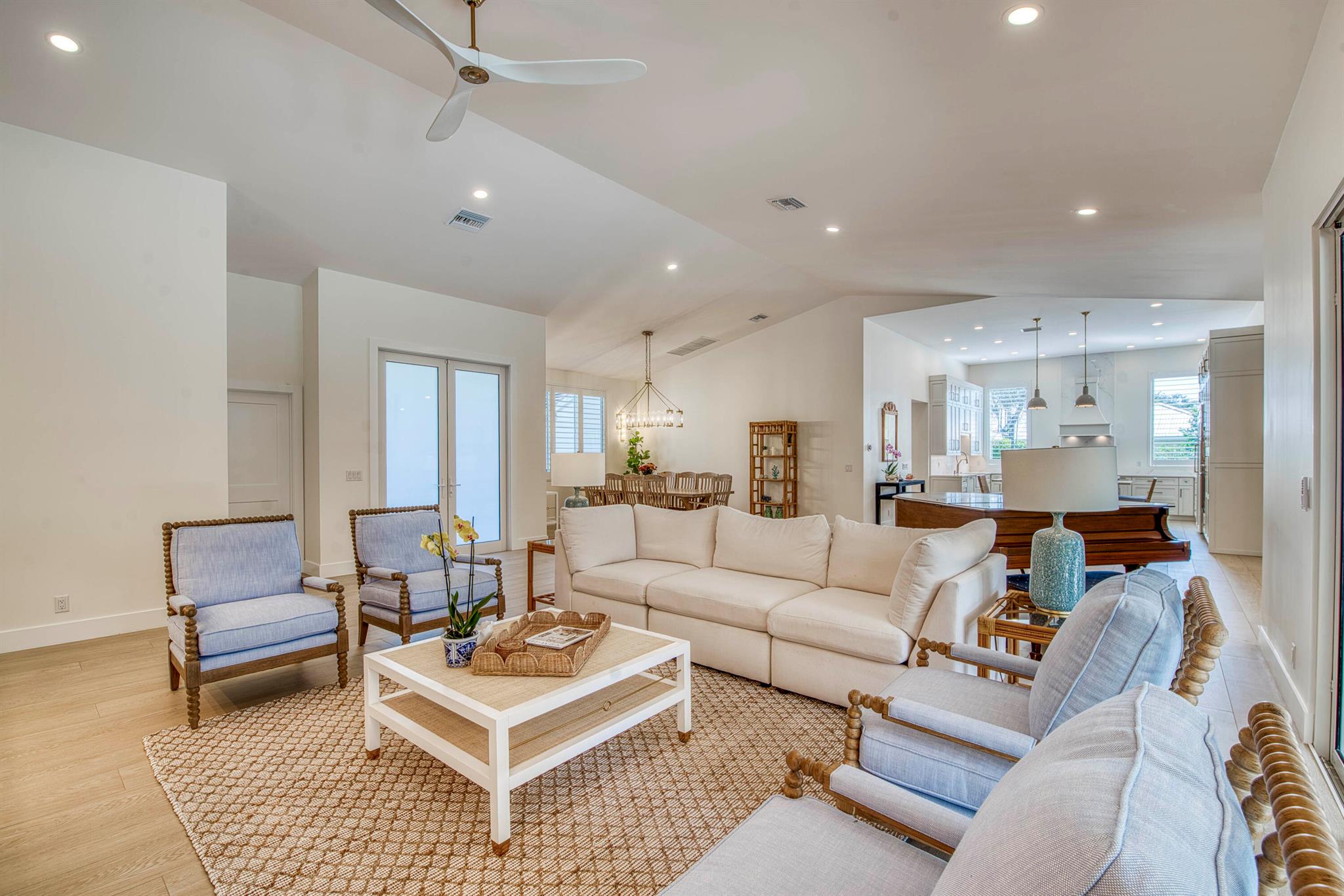 6398 Wood Lk Rd Jupiter, FL 33458