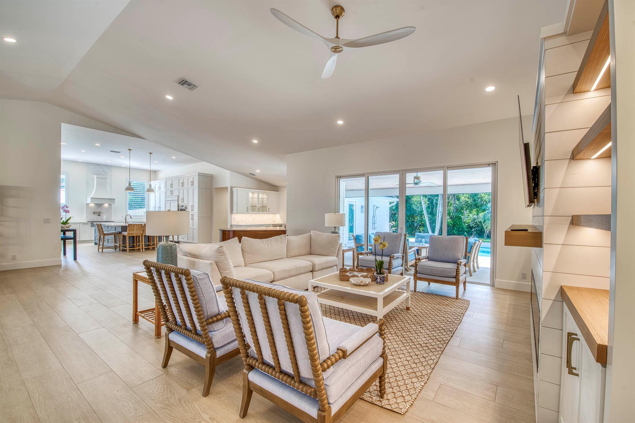 6398 Wood Lk Rd Jupiter, FL 33458