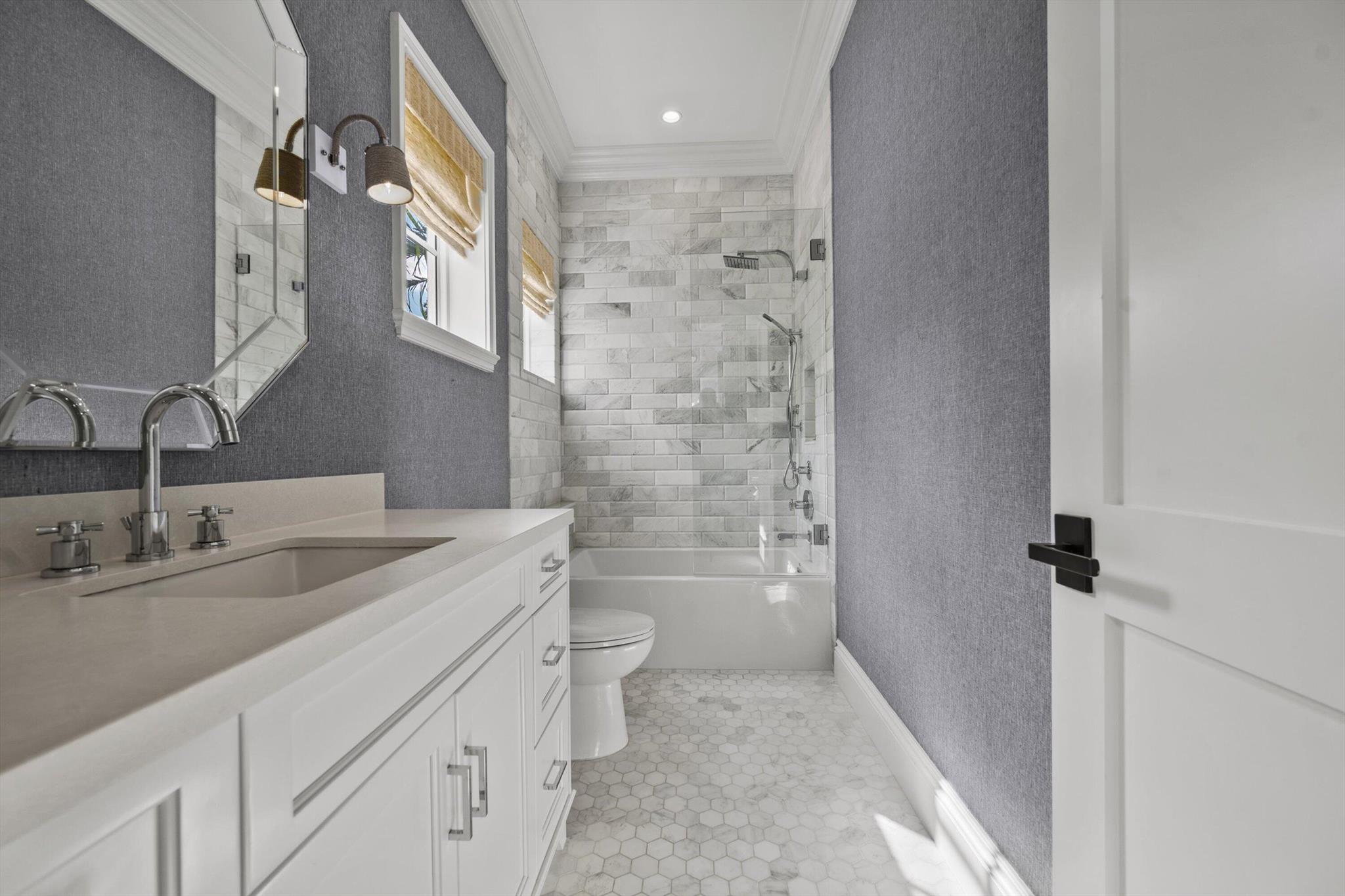 104 Lanitee Cir Jupiter, FL 33458