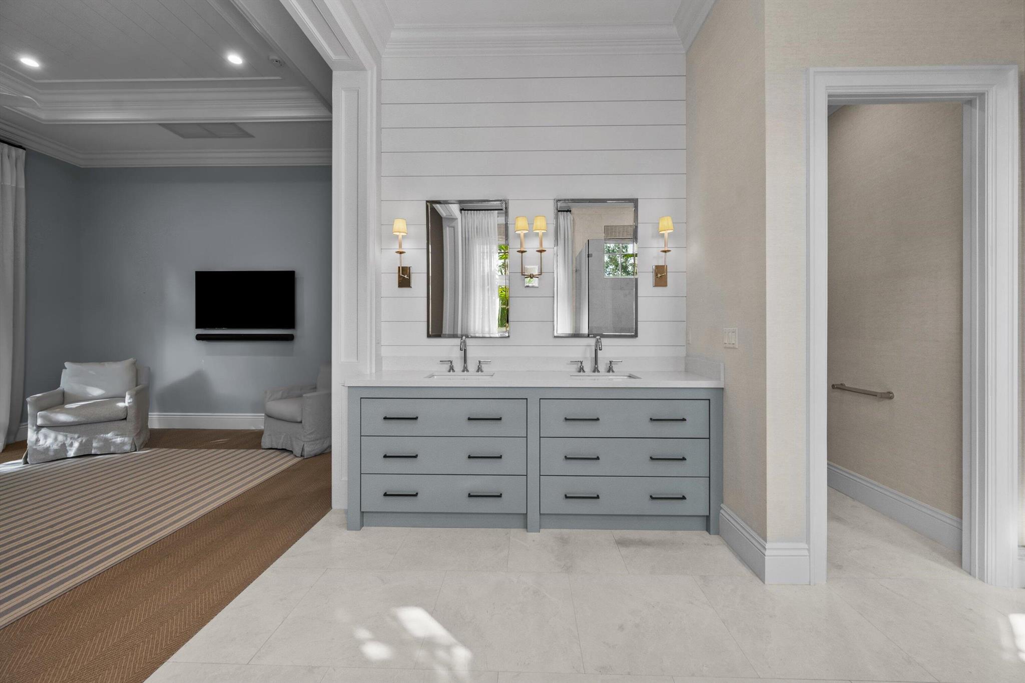 104 Lanitee Cir Jupiter, FL 33458