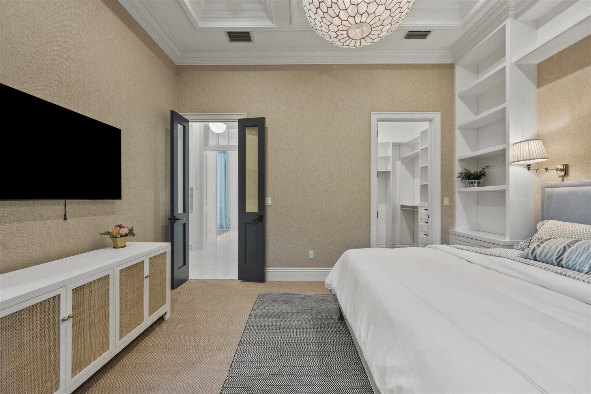 104 Lanitee Cir Jupiter, FL 33458