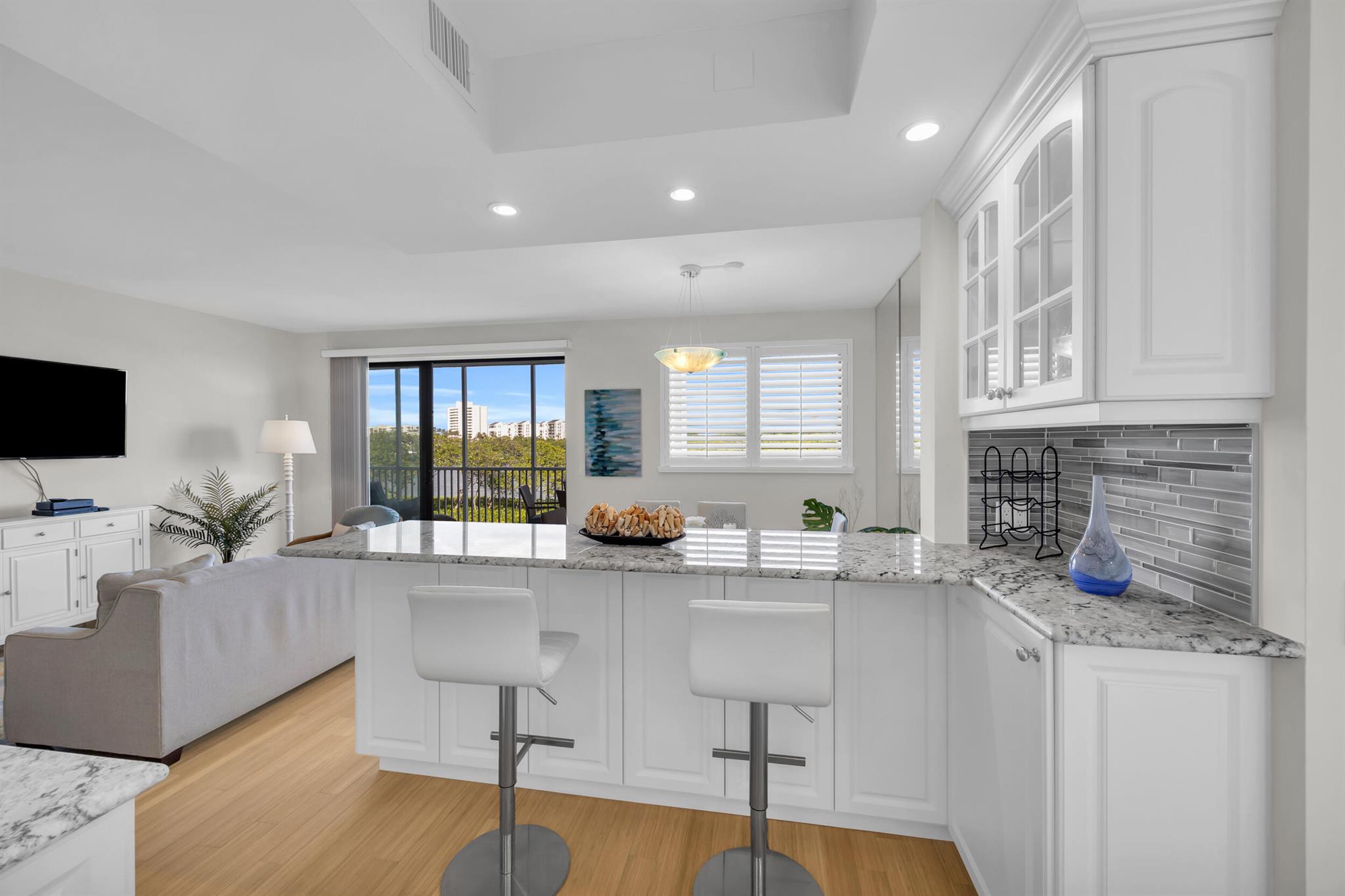 200 Waterway Rd #206 Tequesta, FL 33469