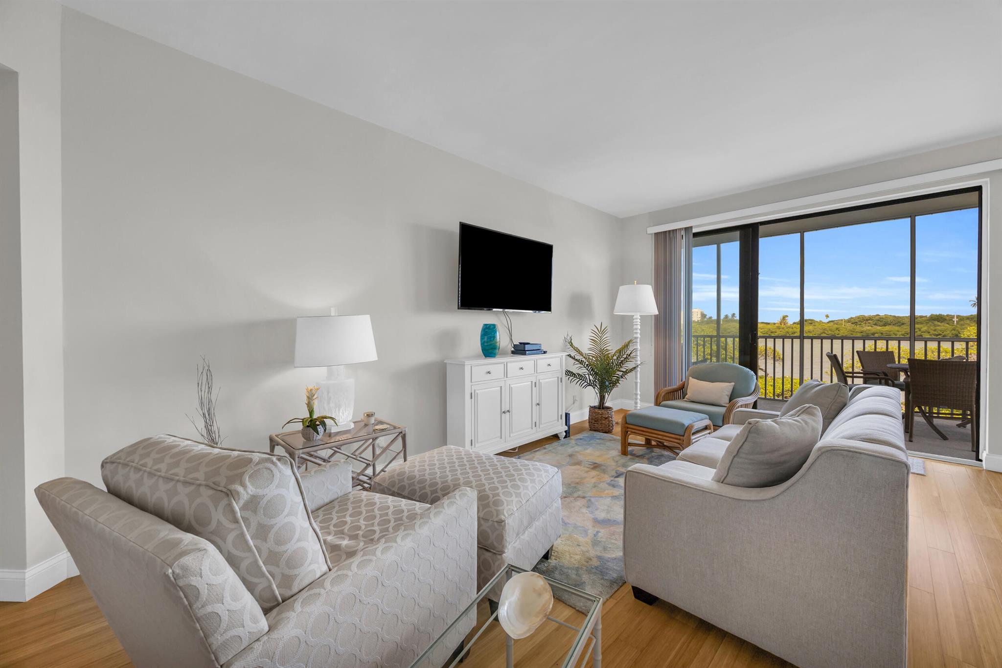 200 Waterway Rd #206 Tequesta, FL 33469