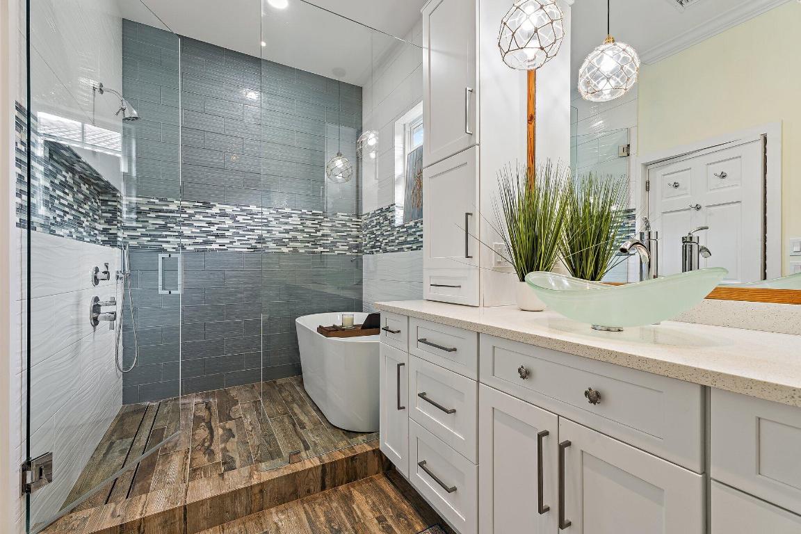 136 Via Catalunha Jupiter, FL 33458