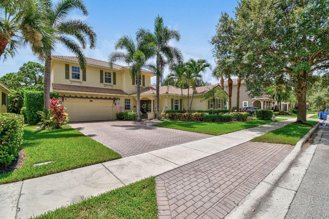 136 Via Catalunha Jupiter, FL 33458