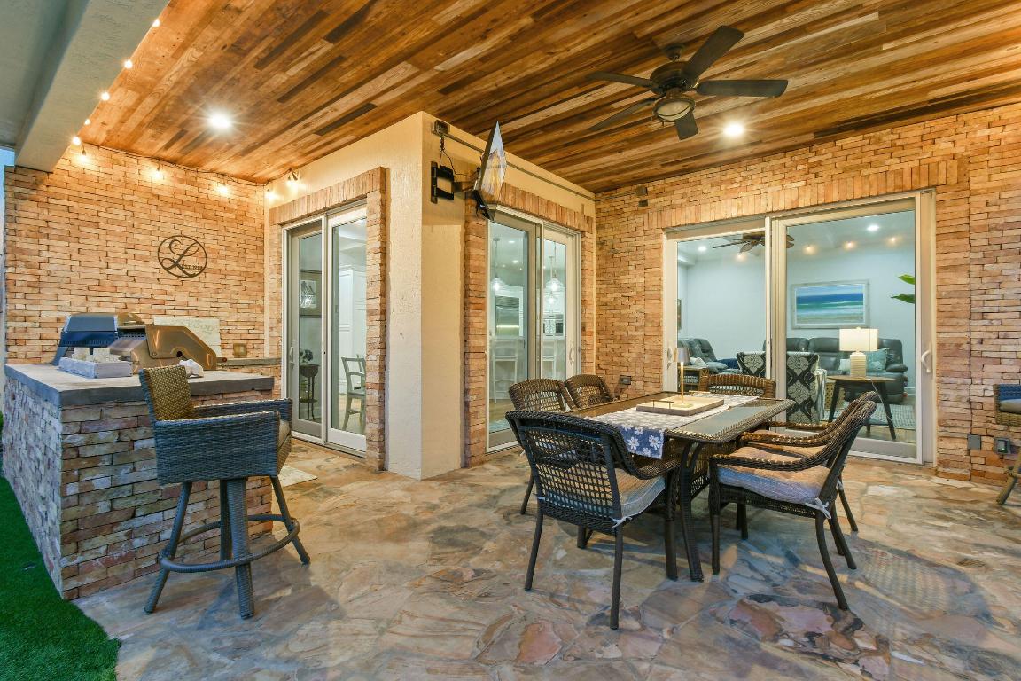 136 Via Catalunha Jupiter, FL 33458