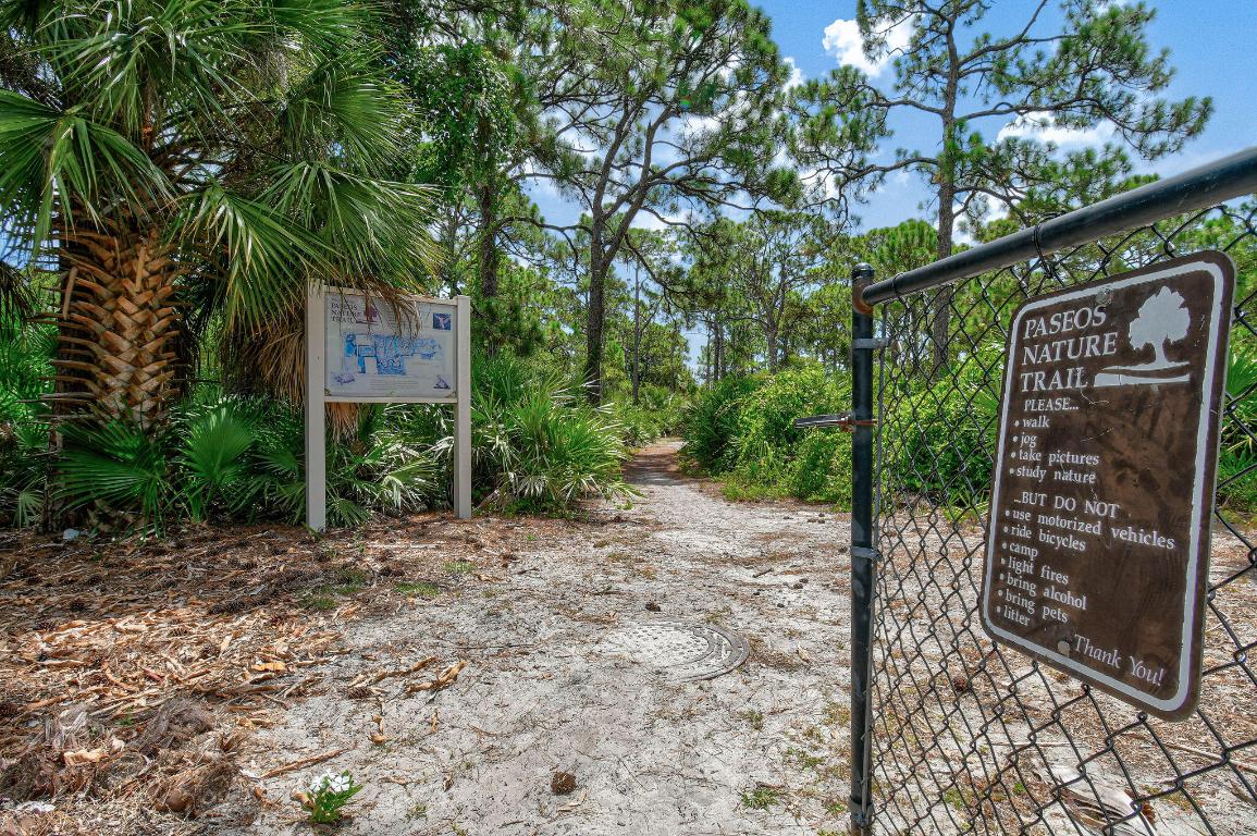 136 Via Catalunha Jupiter, FL 33458