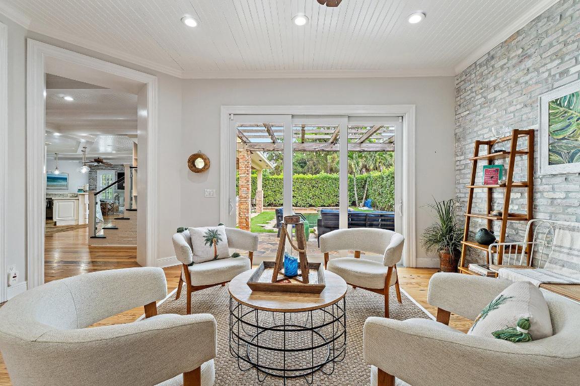 136 Via Catalunha Jupiter, FL 33458