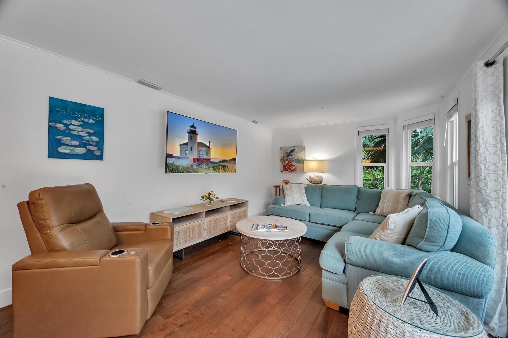 924 Pompano Dr Jupiter, FL 33458