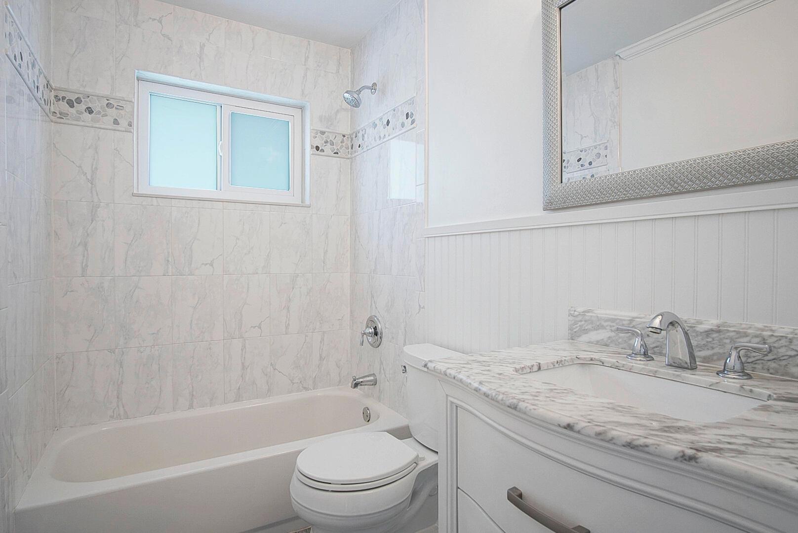 924 Pompano Dr Jupiter, FL 33458