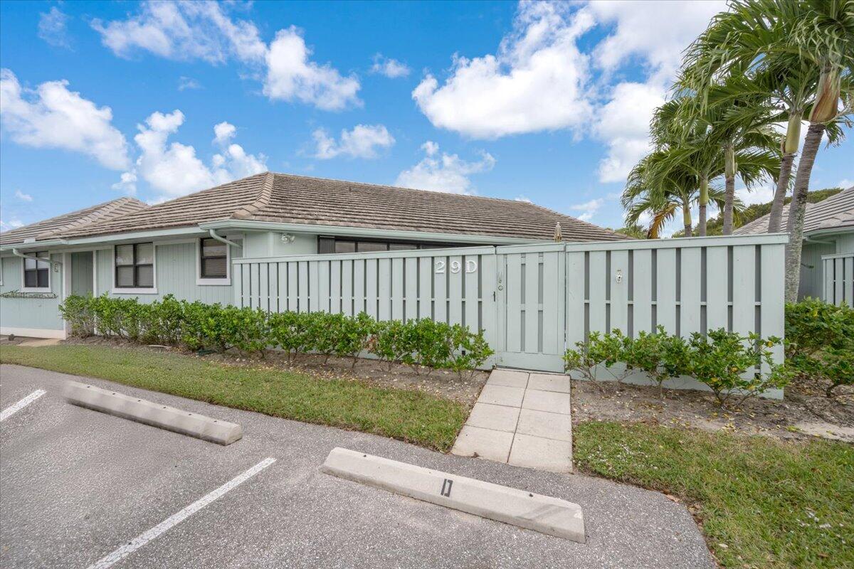 1127 E Seminole Ave #29d Jupiter, FL 33477