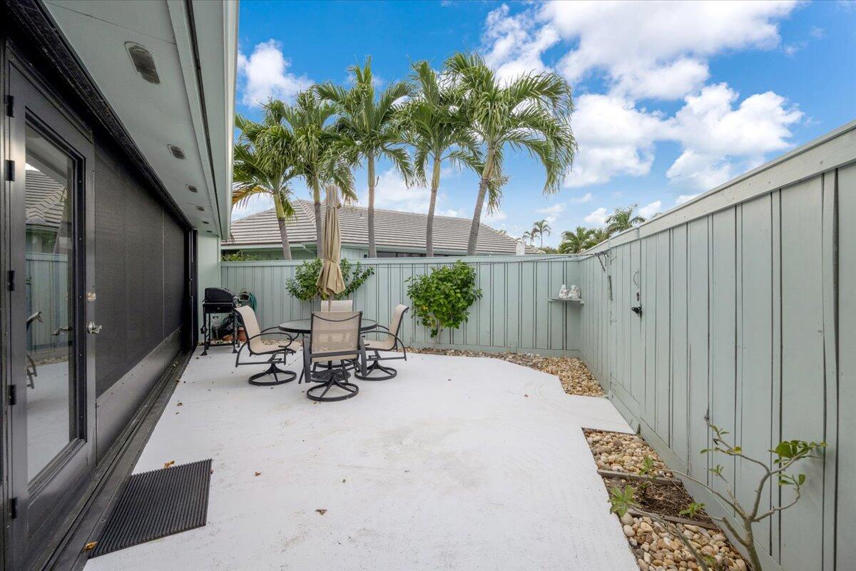 1127 E Seminole Ave #29d Jupiter, FL 33477