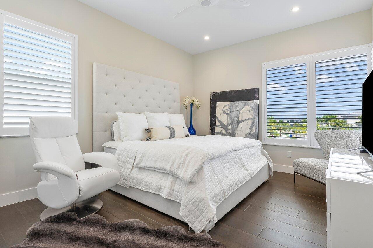 17464 Ponte Chiasso Dr Boca Raton, FL 33496