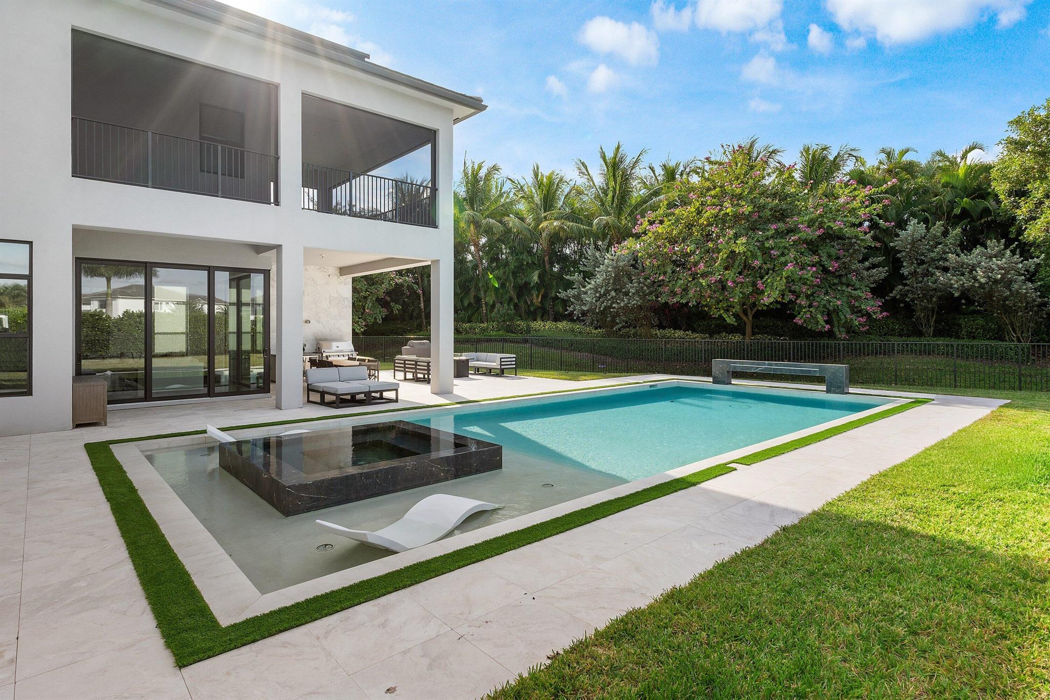 17464 Ponte Chiasso Dr Boca Raton, FL 33496