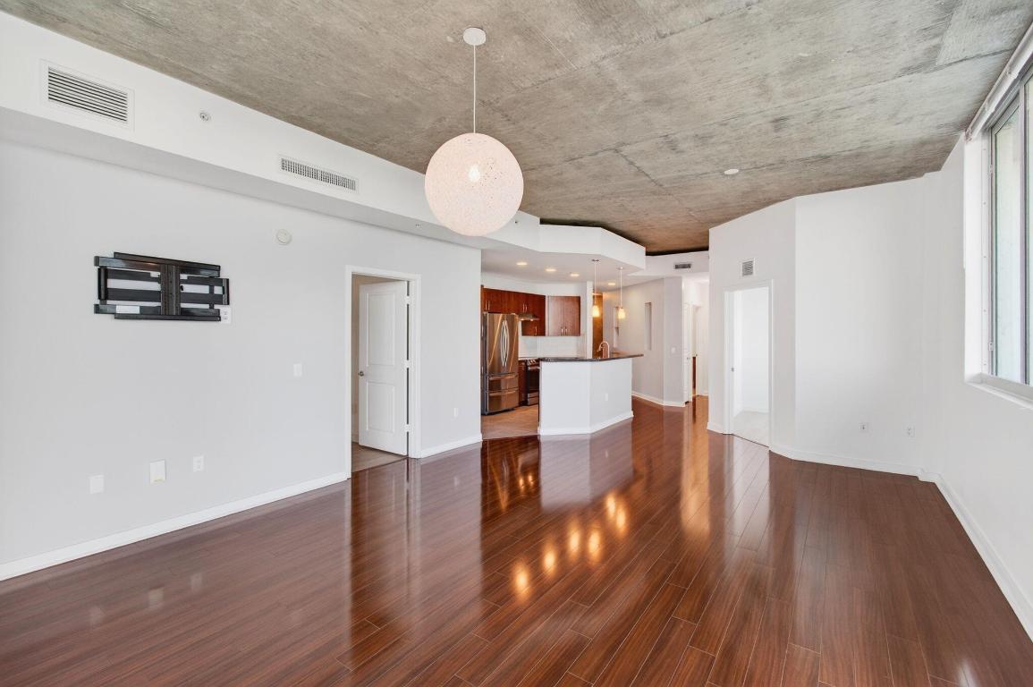 300 S Australian Ave #520 West Palm Beach, FL 33401