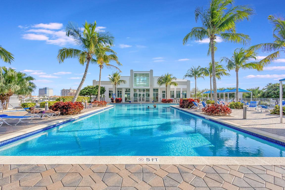 300 S Australian Ave #520 West Palm Beach, FL 33401