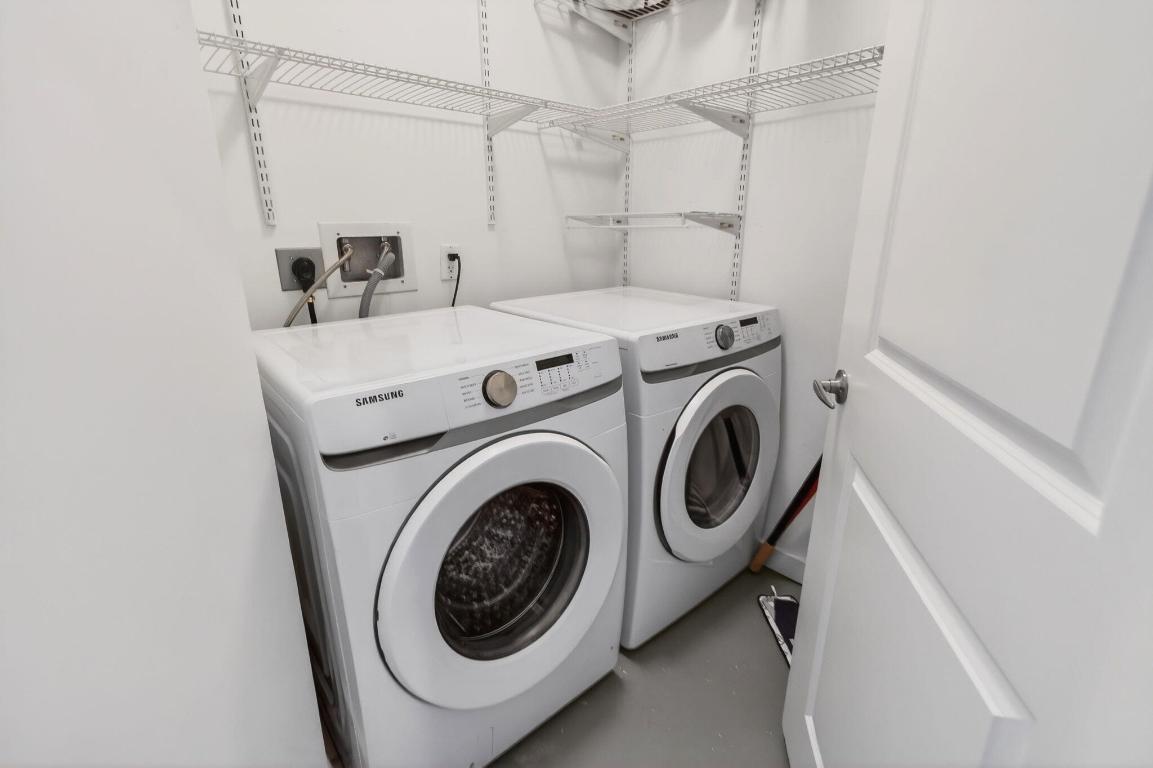 300 S Australian Ave #520 West Palm Beach, FL 33401