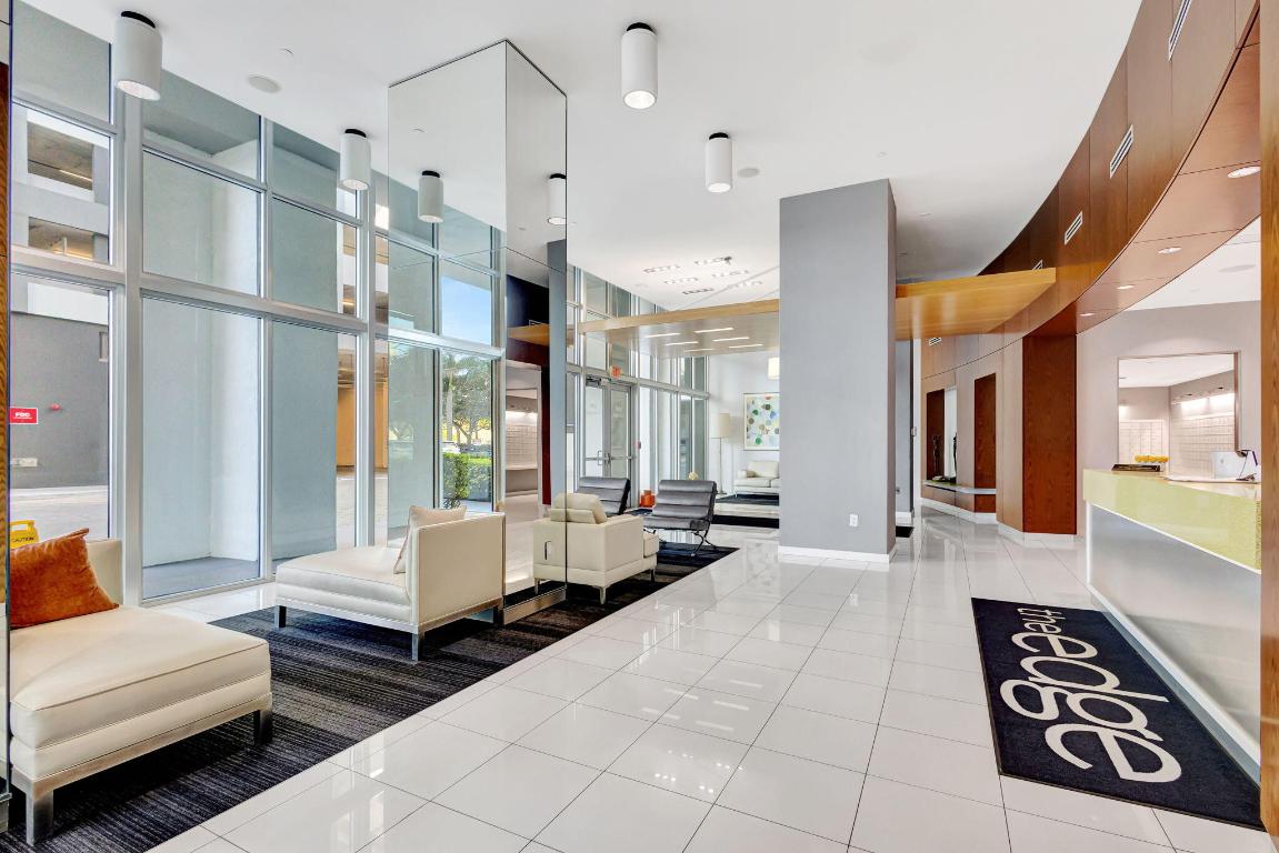 300 S Australian Ave #520 West Palm Beach, FL 33401