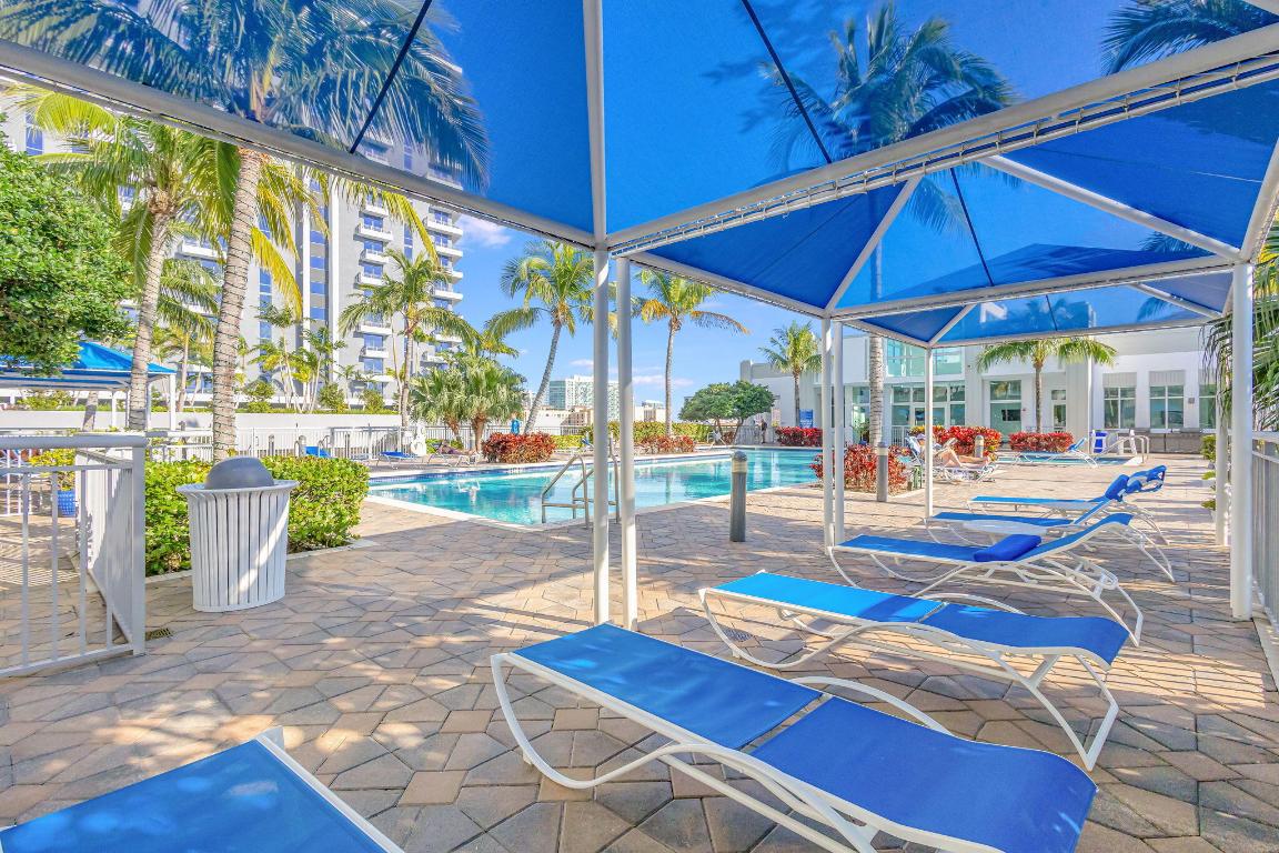 300 S Australian Ave #520 West Palm Beach, FL 33401