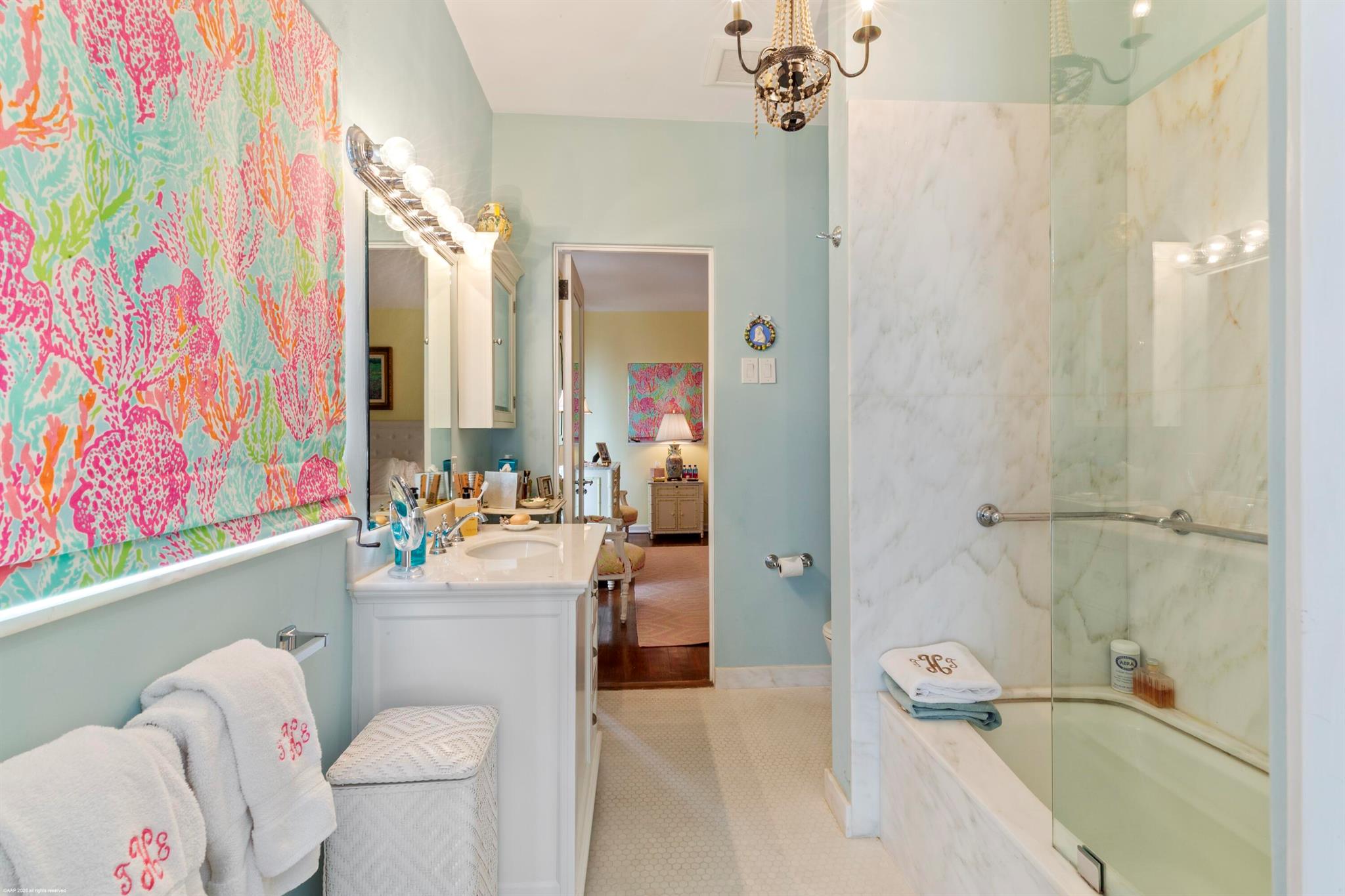 245 Valencia Rd West Palm Beach, FL 33401