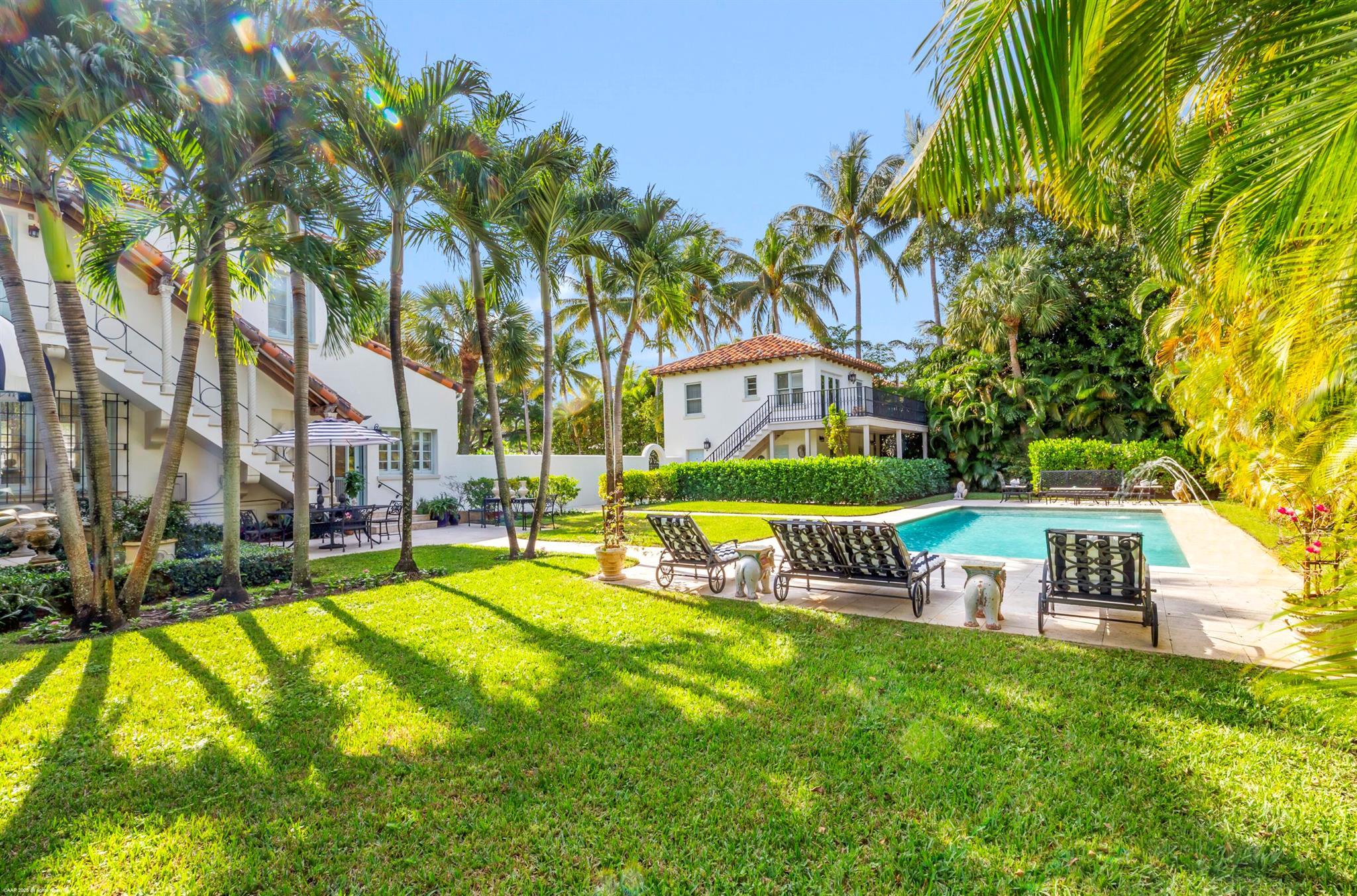 245 Valencia Rd West Palm Beach, FL 33401