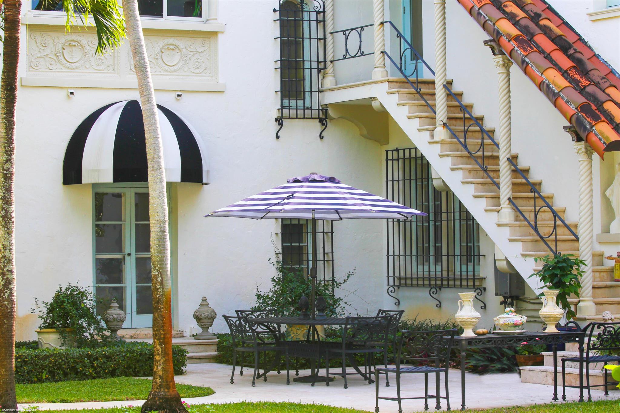 245 Valencia Rd West Palm Beach, FL 33401