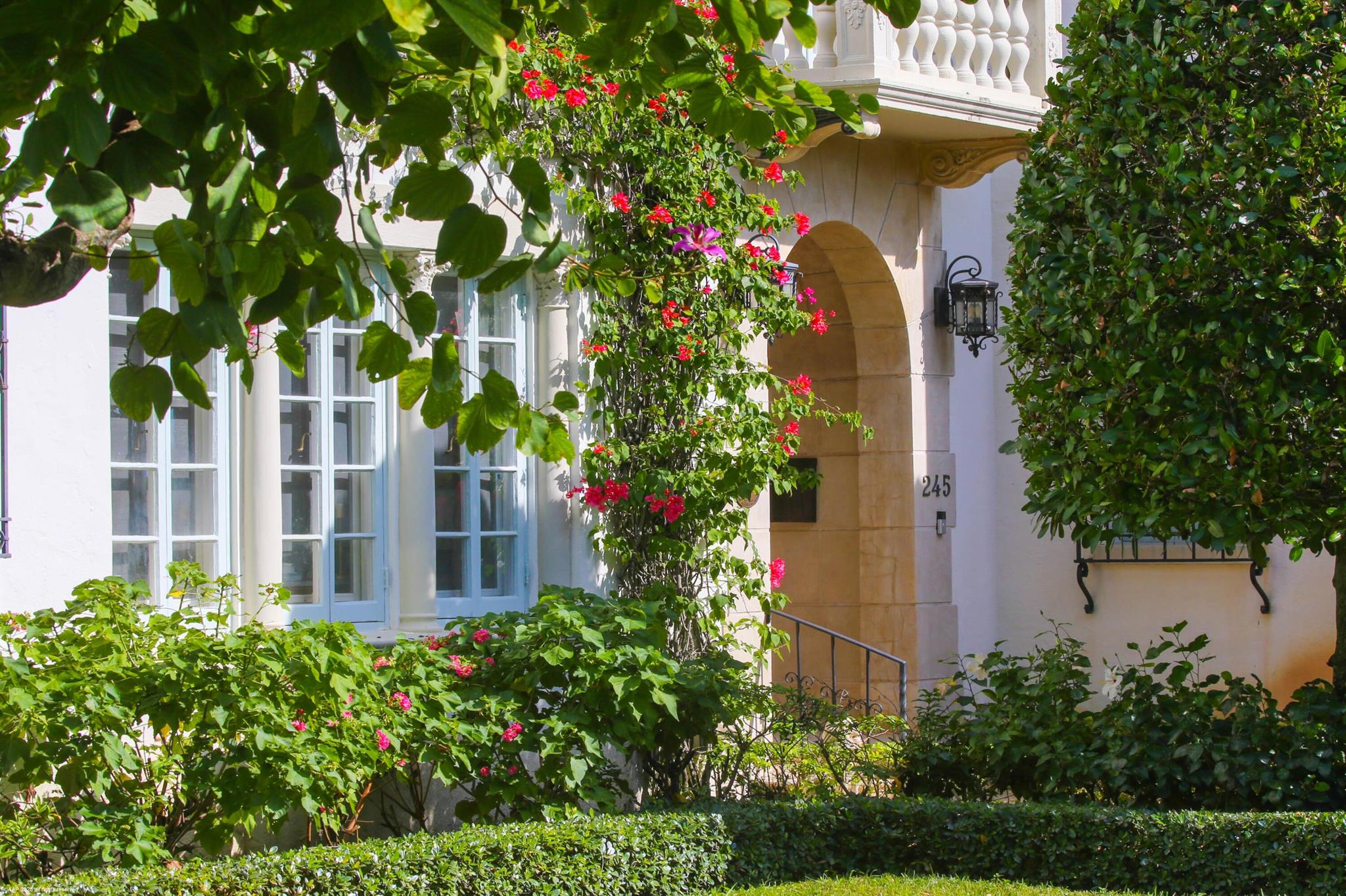 245 Valencia Rd West Palm Beach, FL 33401