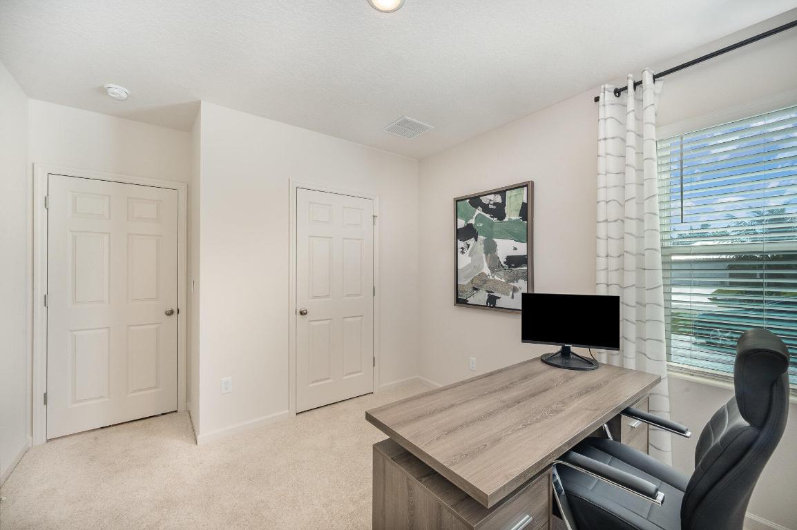 2233 SW Picture Ter Ter Port St Lucie, FL 34953