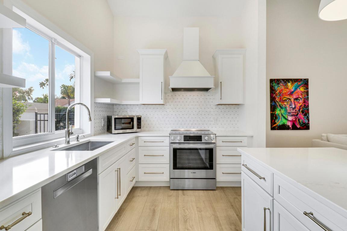 105 Ocean Pines Jupiter, FL 33477