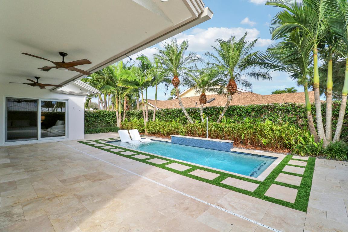 105 Ocean Pines Jupiter, FL 33477