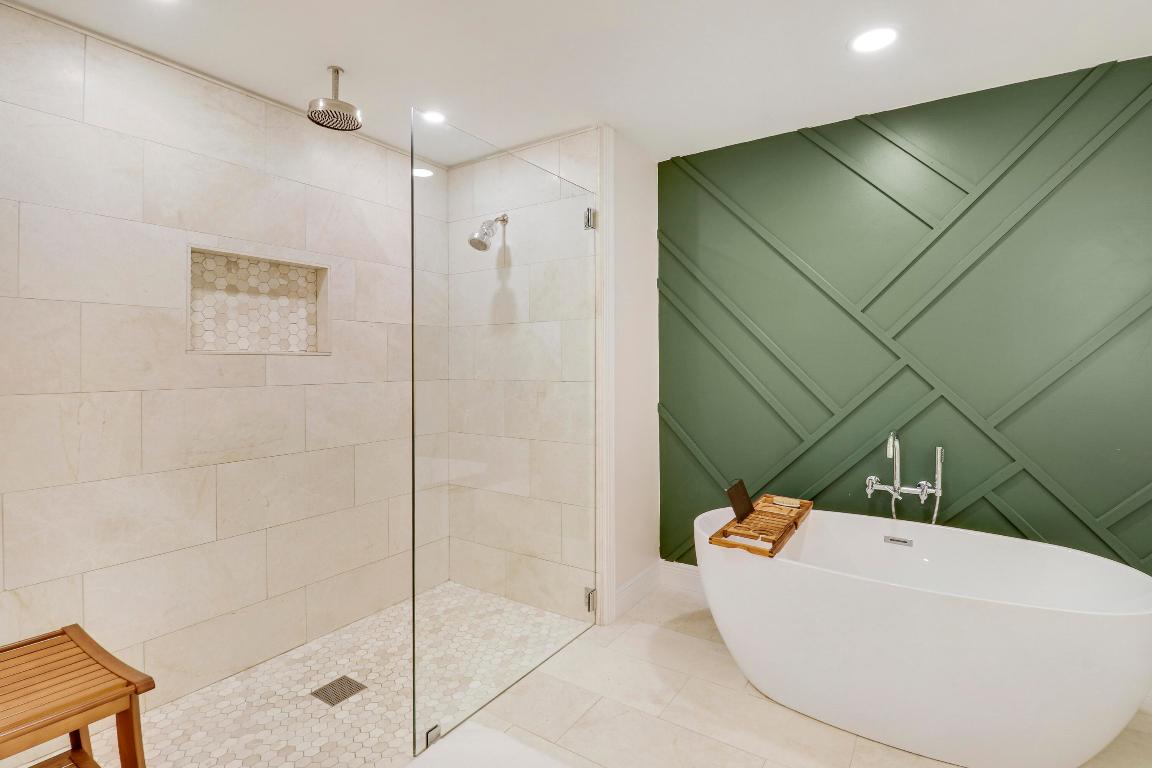 105 Ocean Pines Jupiter, FL 33477