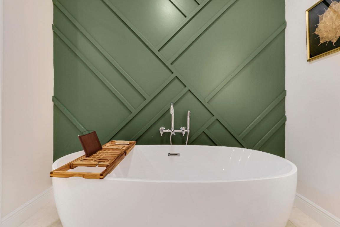 105 Ocean Pines Jupiter, FL 33477