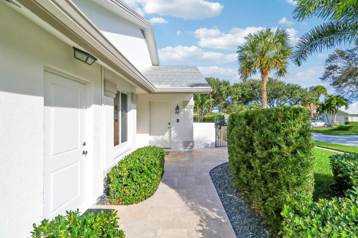105 Ocean Pines Jupiter, FL 33477