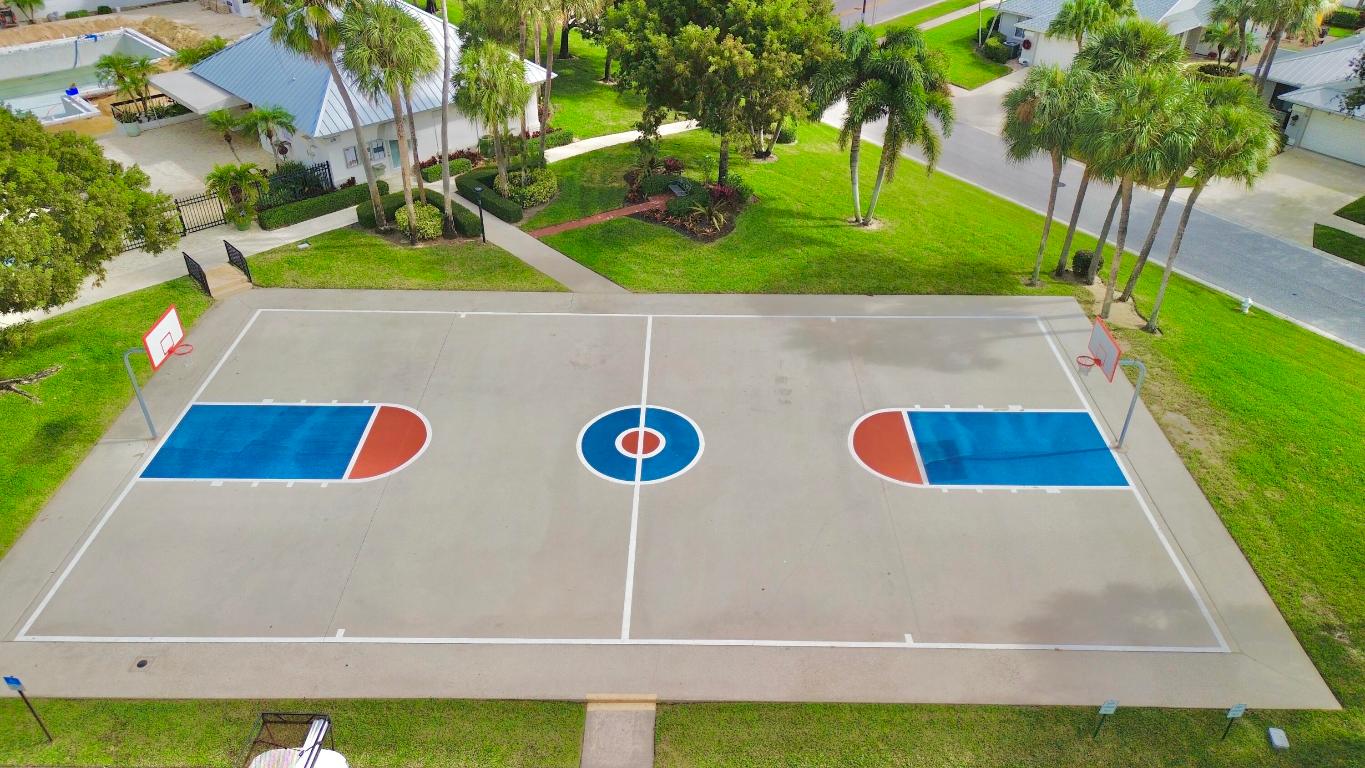 105 Ocean Pines Jupiter, FL 33477