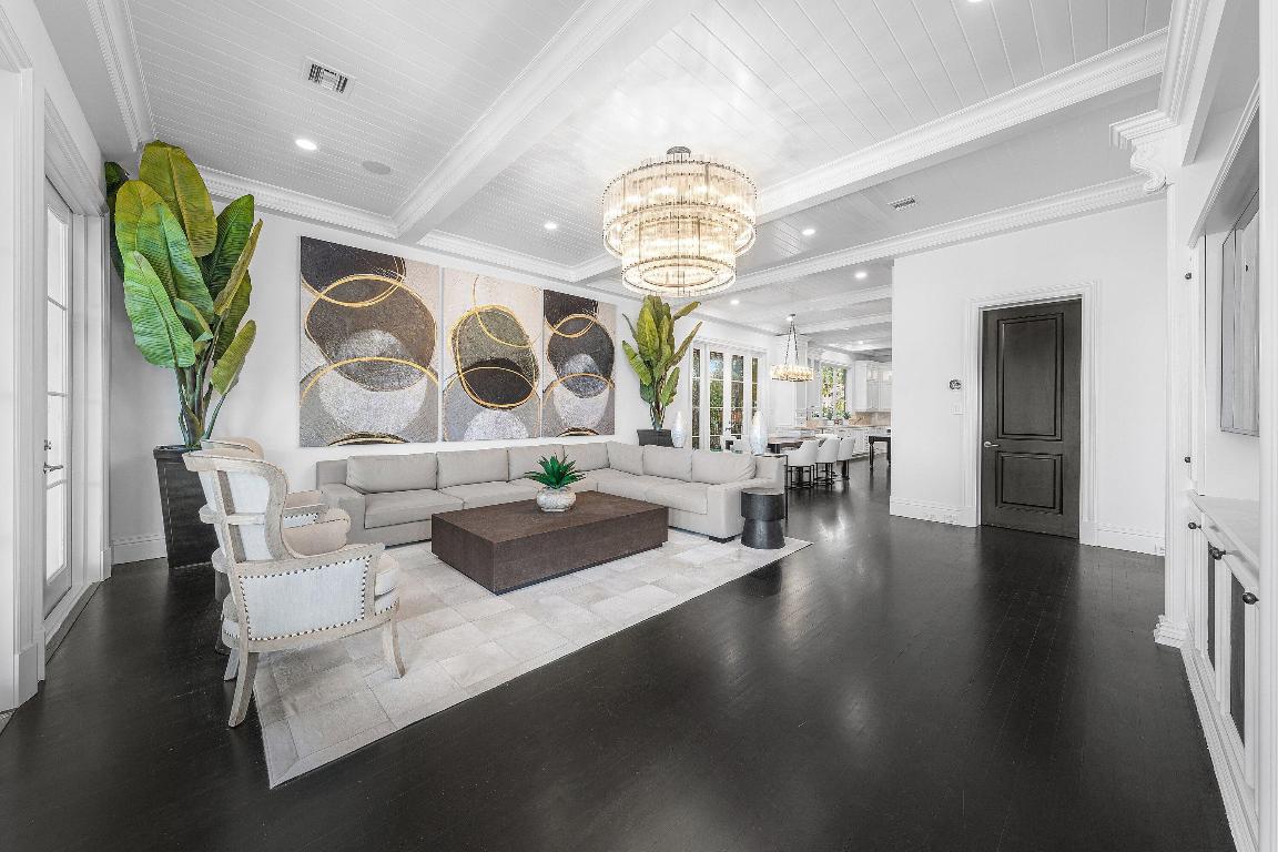 485 NE Spanish Boca Raton, FL 33432